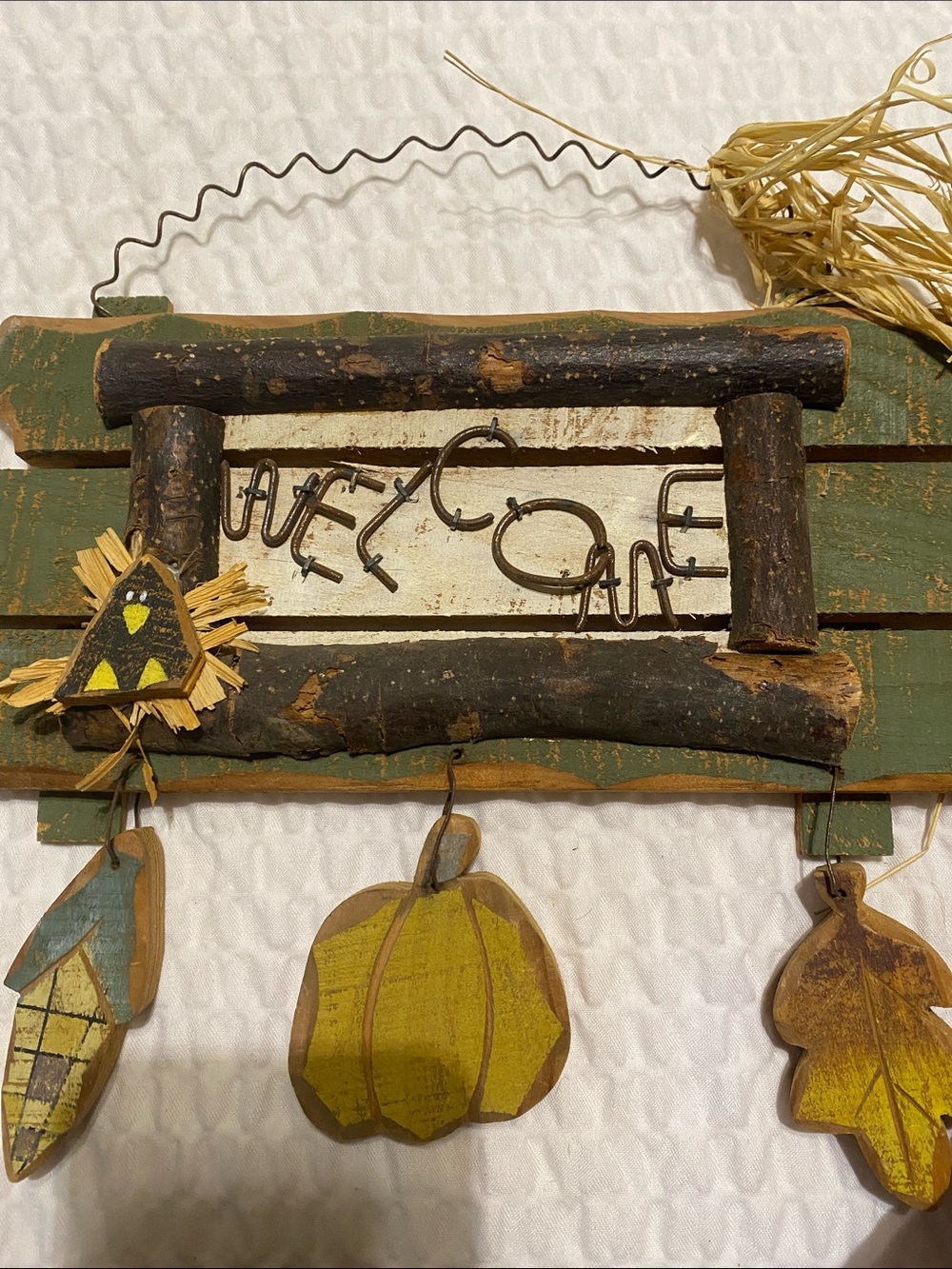 Rustic 'Welcome' Fall Wall Hanging